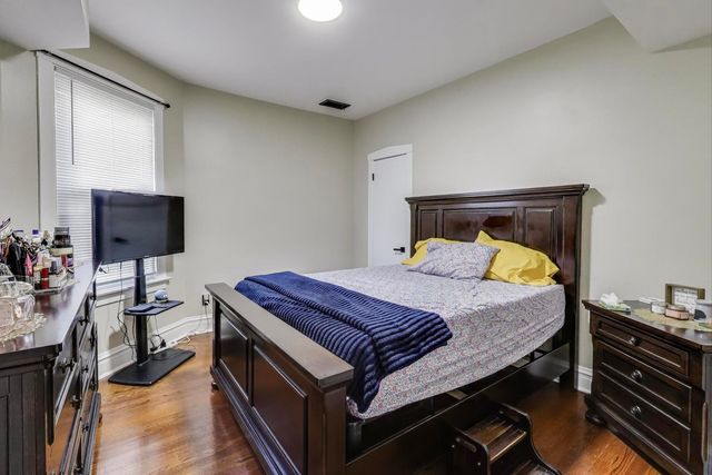 1337 S Austin Boulevard, Cicero, IL 60804