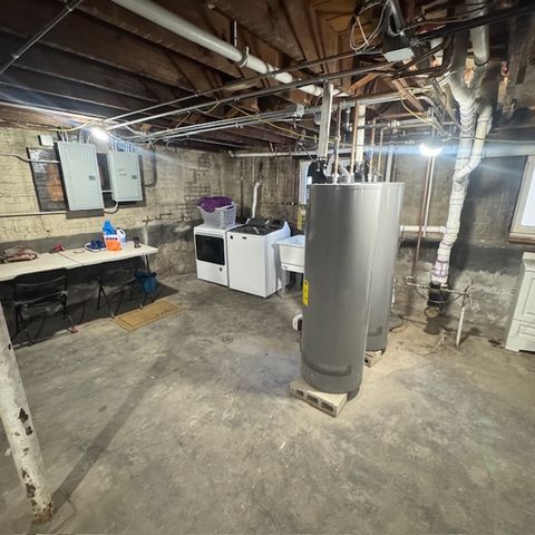 1337 S Austin Boulevard, Cicero, IL 60804