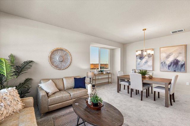 2970 E Tuolumne Rd, Turlock, CA 95382