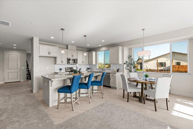 2970 E Tuolumne Rd, Turlock, CA 95382