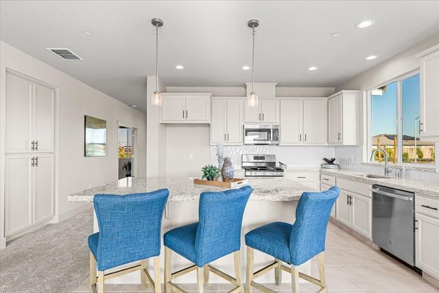 2970 E Tuolumne Rd, Turlock, CA 95382