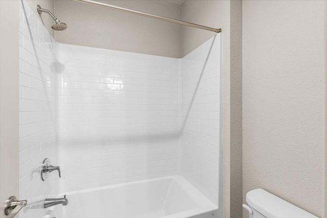 2970 E Tuolumne Rd, Turlock, CA 95382