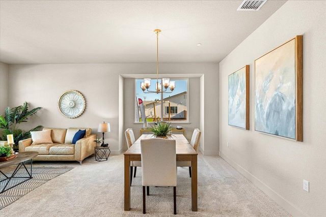 2970 E Tuolumne Rd, Turlock, CA 95382