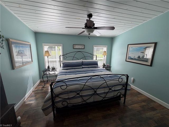 921 N Franklin Road, Mount Airy, NC 27030