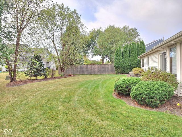 2306 Laforge Lane, Auburn, IN 46706