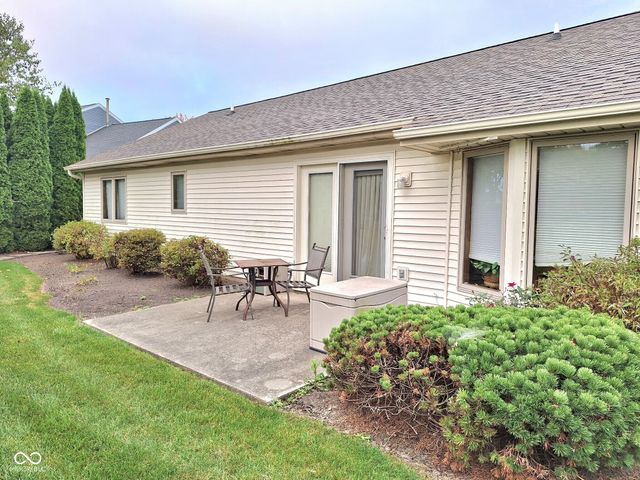 2306 Laforge Lane, Auburn, IN 46706