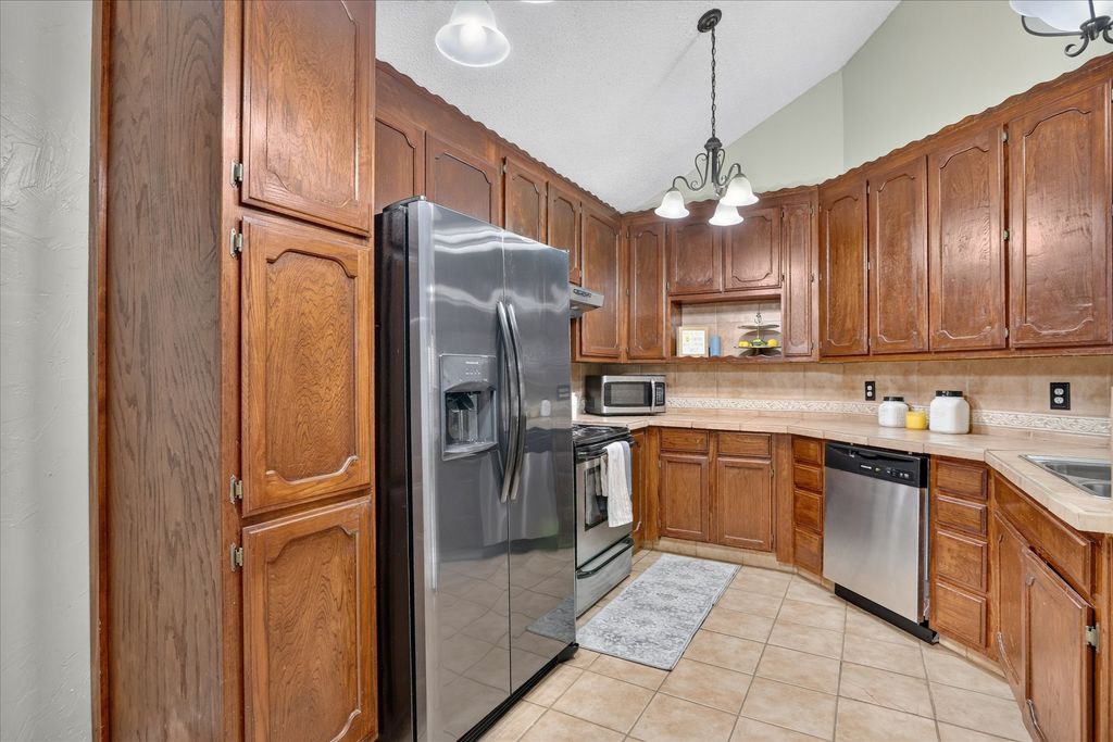 10634 Tall Oak Drive, Fort Worth, TX 76108 — photo 5