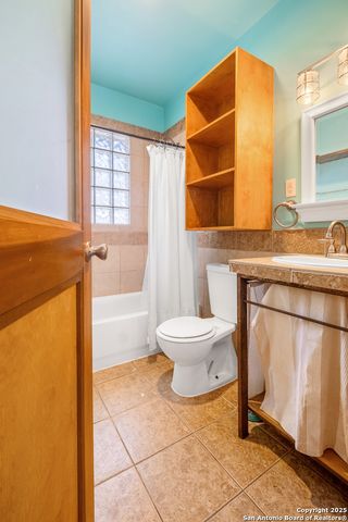 428 W LULLWOOD AVE, San Antonio, TX 78212