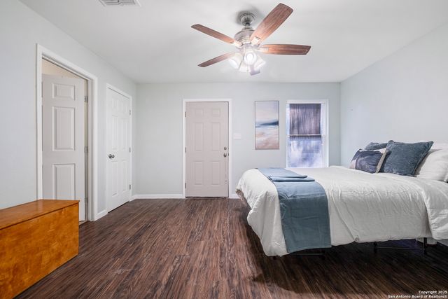 428 W LULLWOOD AVE, San Antonio, TX 78212