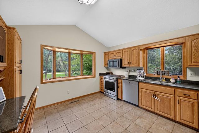 5843 Meadow Drive SE, Rochester, MN 55904