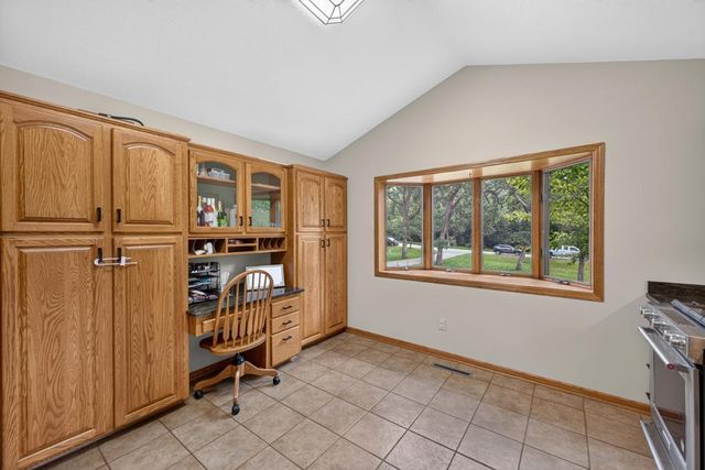 5843 Meadow Drive SE, Rochester, MN 55904