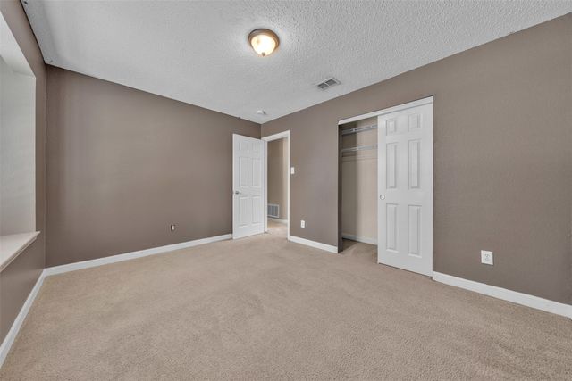 5579 Rocky Mountain Road, Fort Worth, TX 76137