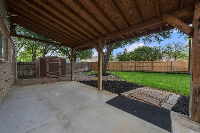 5579 Rocky Mountain Road, Fort Worth, TX 76137