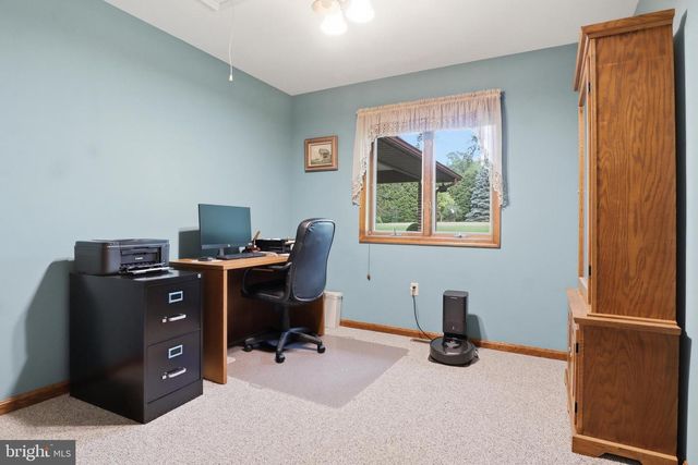 6 ENCK CIRCLE, Enola, PA 17025