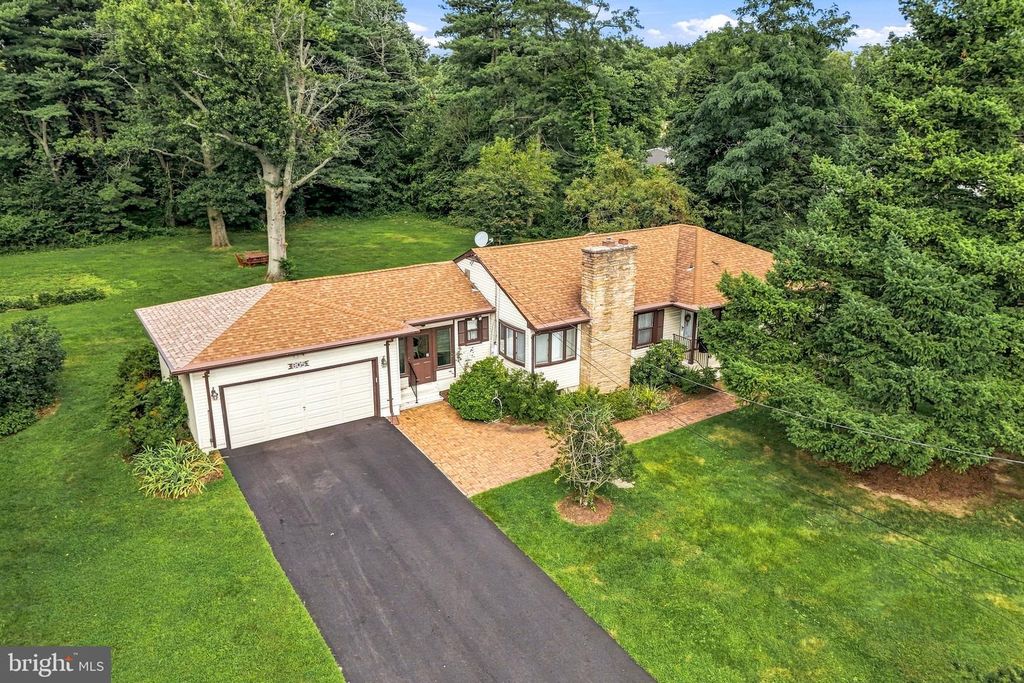 805 N LENOLA RD, MOORESTOWN, NJ 08057 — exterior