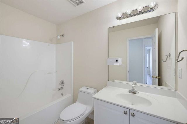 805 Chelsea Wood Court, Stockbridge, GA 30281