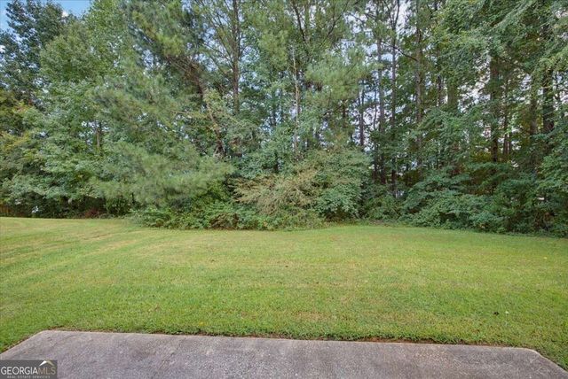 805 Chelsea Wood Court, Stockbridge, GA 30281