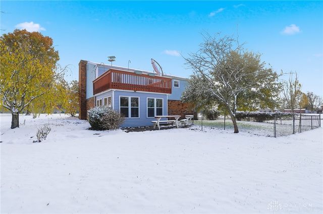 9109 Bindley Mounts Road, Blanchester, OH 45107