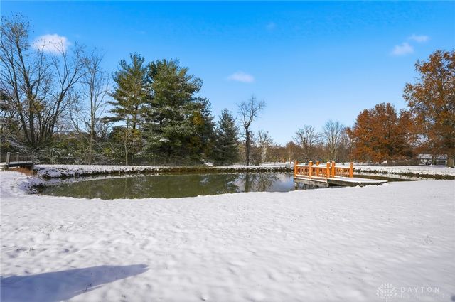 9109 Bindley Mounts Road, Blanchester, OH 45107