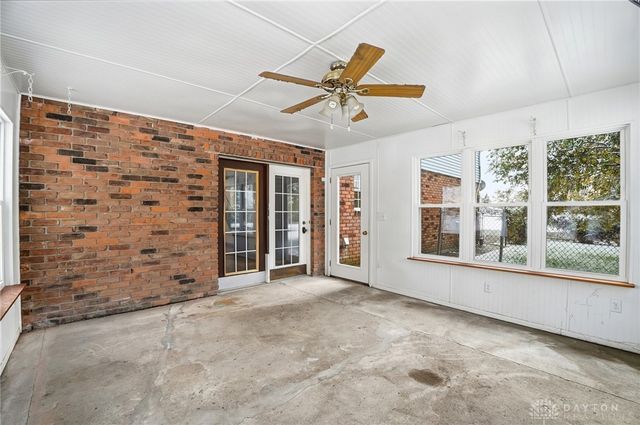 9109 Bindley Mounts Road, Blanchester, OH 45107