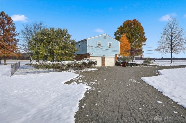 9109 Bindley Mounts Road, Blanchester, OH 45107