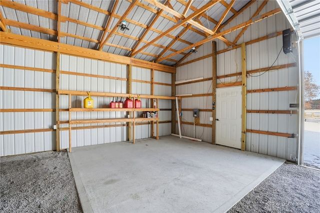 9109 Bindley Mounts Road, Blanchester, OH 45107