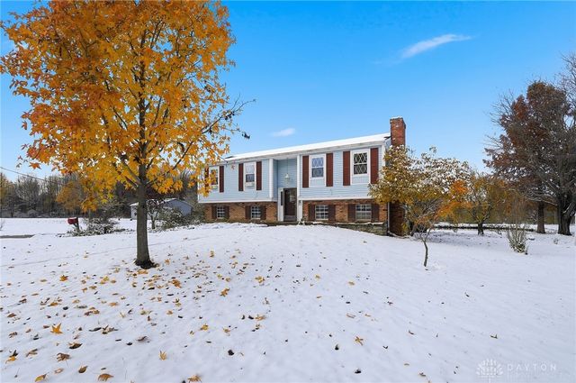 9109 Bindley Mounts Road, Blanchester, OH 45107