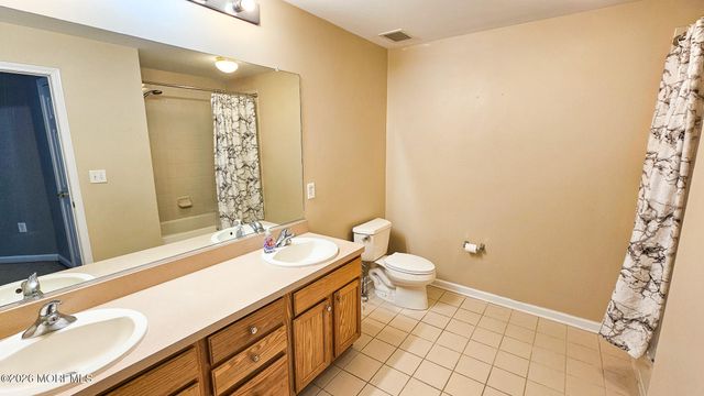 51 Farrah Drive, Manahawkin, NJ 08050
