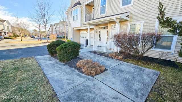 51 Farrah Drive, Manahawkin, NJ 08050