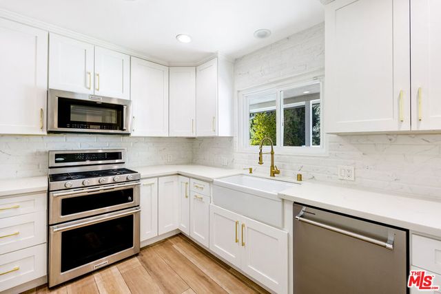 14516 Otsego Street, Los Angeles, CA 91403