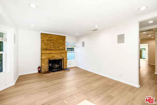 14516 Otsego Street, Los Angeles, CA 91403