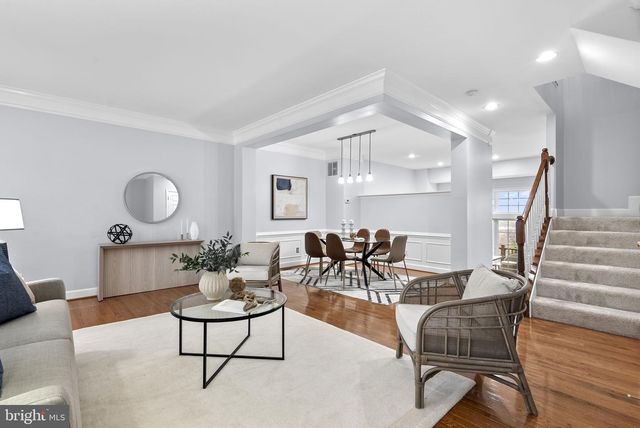 3222 THEODORE R HAGANS DR NE, Washington, DC 20018