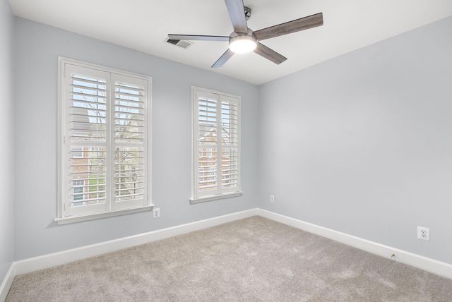 3222 THEODORE R HAGANS DR NE, Washington, DC 20018