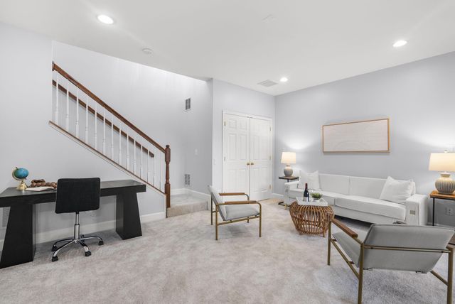 3222 THEODORE R HAGANS DR NE, Washington, DC 20018