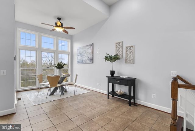 3222 THEODORE R HAGANS DR NE, Washington, DC 20018