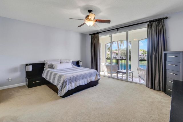 770 Bocce Court, Palm Beach Gardens, FL 33410