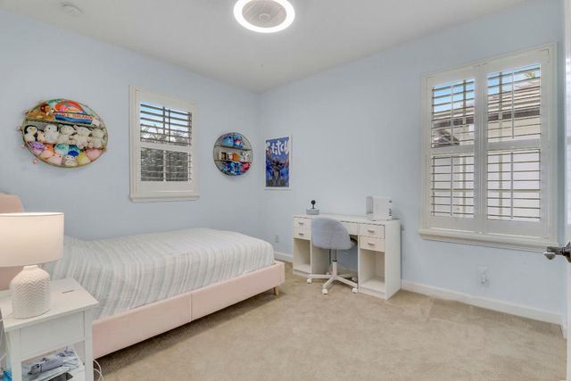 770 Bocce Court, Palm Beach Gardens, FL 33410