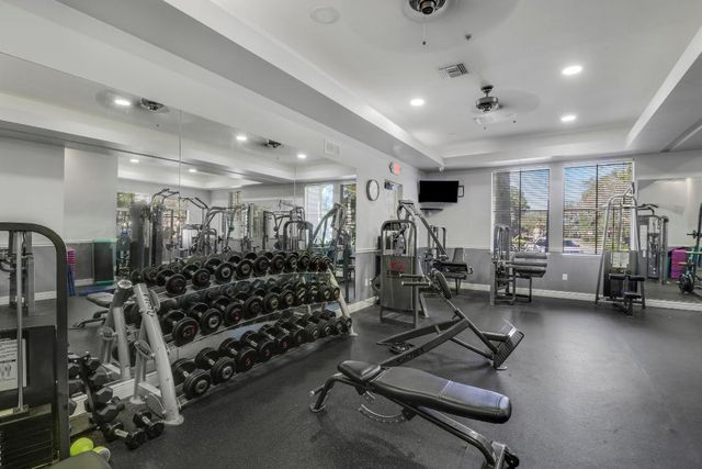 770 Bocce Court, Palm Beach Gardens, FL 33410