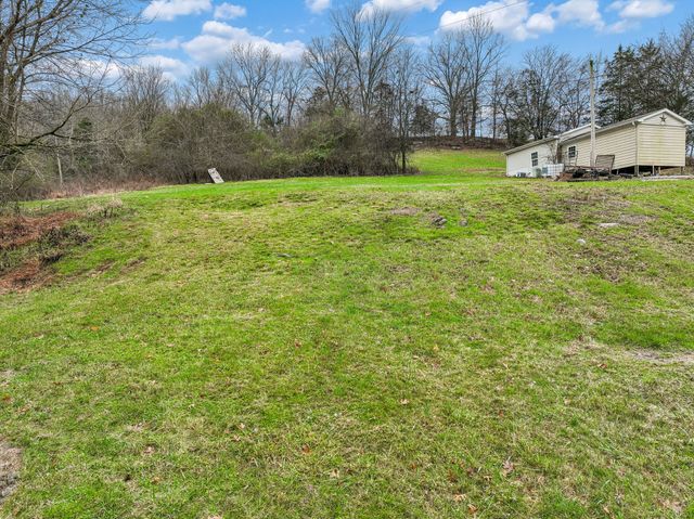 20 Willow Brook Ln, Carthage, TN 37030