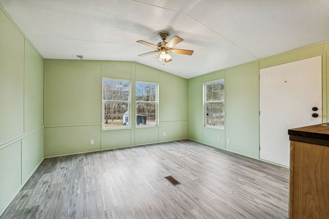 20 Willow Brook Ln, Carthage, TN 37030