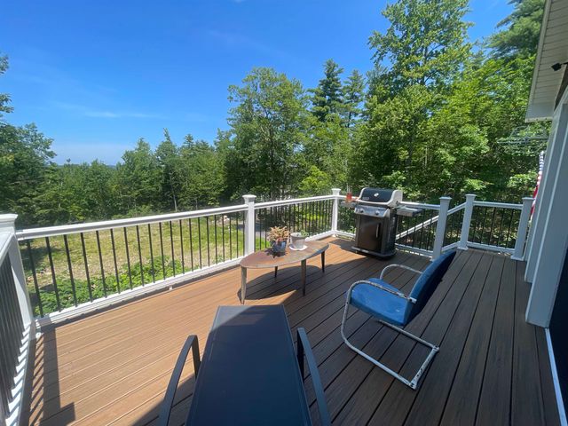 5 South Cove Road, Wakefield, NH 03872