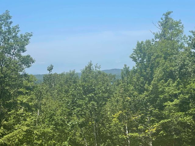 5 South Cove Road, Wakefield, NH 03872