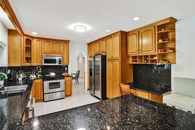 13110 SW 104th Ave, Miami, FL 33176