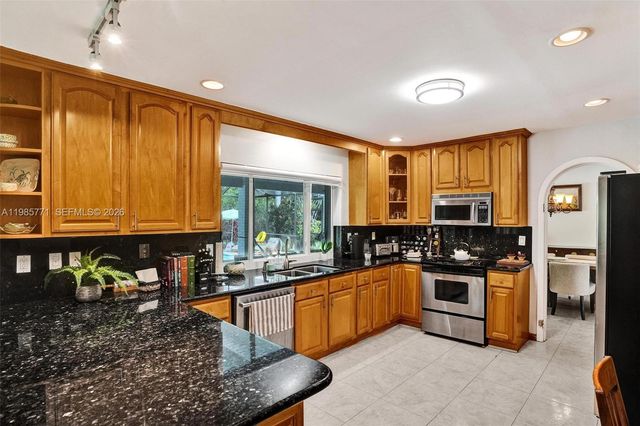 13110 SW 104th Ave, Miami, FL 33176