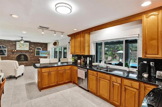 13110 SW 104th Ave, Miami, FL 33176