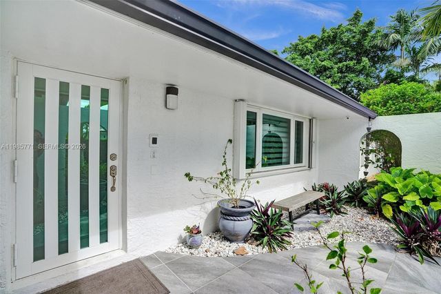 13110 SW 104th Ave, Miami, FL 33176