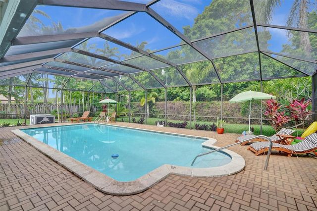 13110 SW 104th Ave, Miami, FL 33176