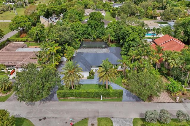 13110 SW 104th Ave, Miami, FL 33176