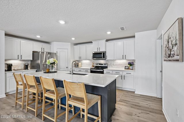 2266 FALLING STAR Lane, Green Cove Springs, FL 32043