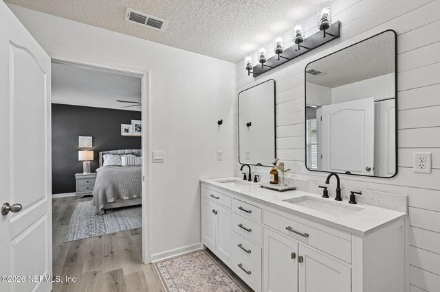 2266 FALLING STAR Lane, Green Cove Springs, FL 32043